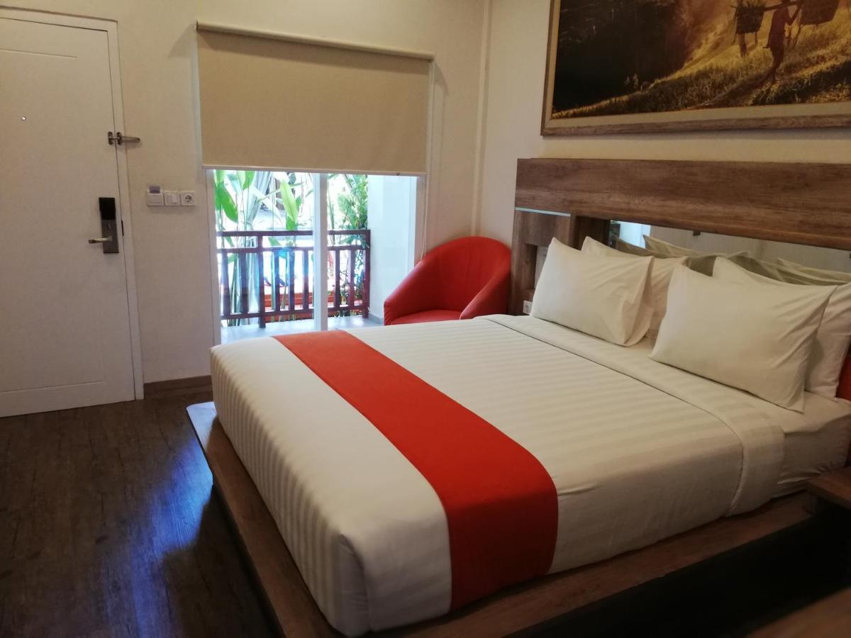 Hotel The Nyaman Bali Kuta Lombok Exterior foto